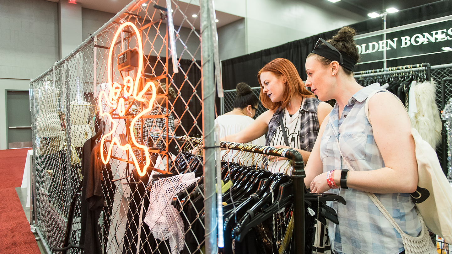 Marketplace-2017-Clothes-Photo-by-Lauren-Lindley-copy SXSW 2019